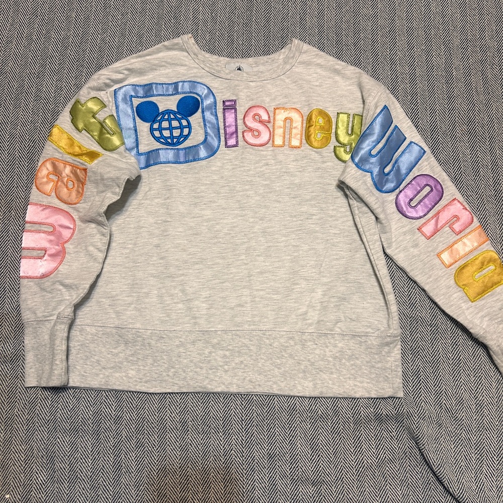 Disney world Mickey Graphic Crewneck Sweatshirt Small embroidered top stitch